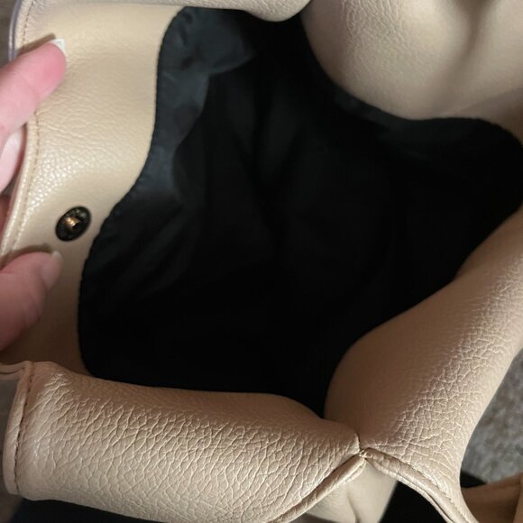 NWT Hobo Bag - Picture 2 of 2